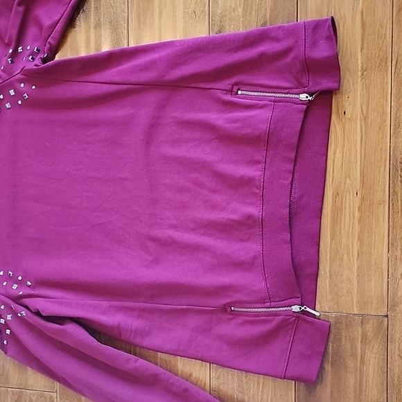 VENUS Cold Shoulder Studded Zipper Sweatshirt Size SMALL - Picture 5 of 9